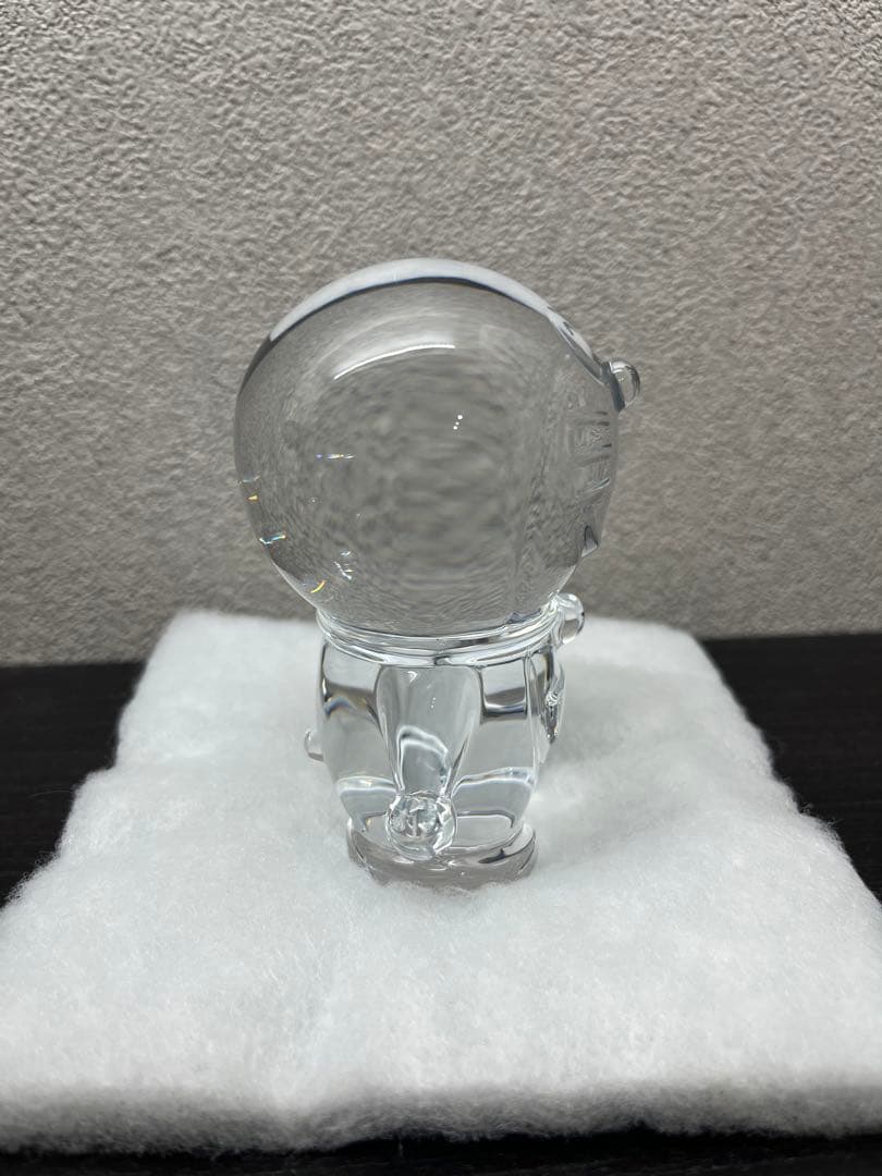 バカラ Baccarat のドラえもん 円筒ケース付き　大値下げ中！