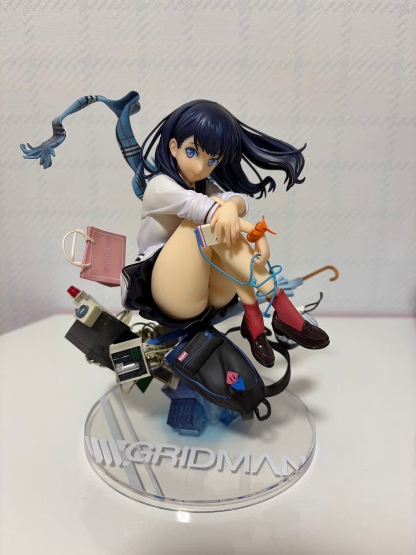グリッドマン　宝多六花 I believe in future 箱無しフィギュア