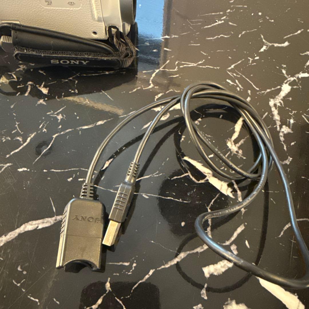 SONY HD 1080 ビデオカメラ 本体 ホワイト