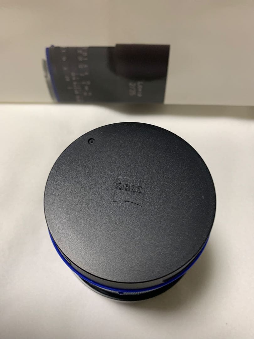 【美品】SONY EマウントZEISS Loxia 2/35 レンズ+フィルター