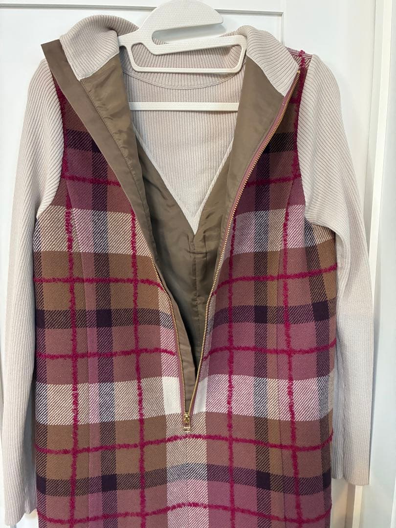 チェック柄長袖ワンピース　38