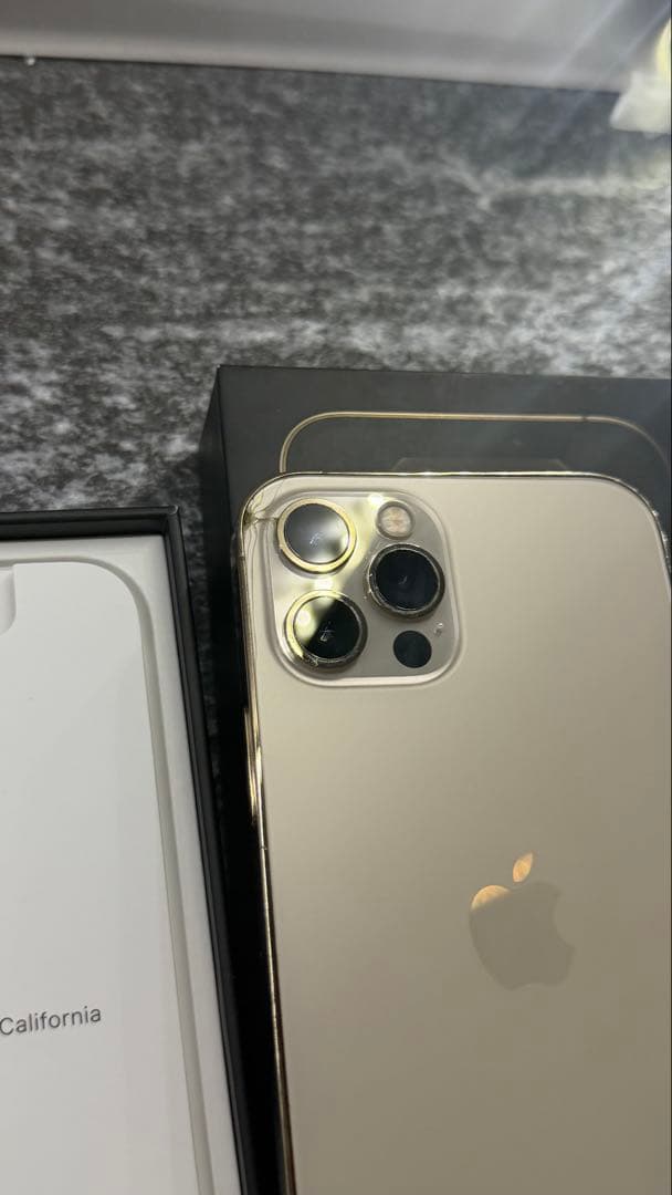 英*様 【美品】Apple iPhone 12 Pro 128GBゴールド 本体