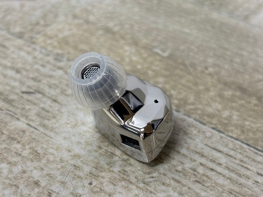 水月雨 moondrop 耳掛け式 カナル型 イヤホン KATO ダイヤモンド