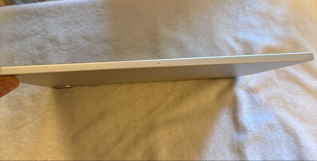 ipad pro 第五世代 12.9インチ セルラーsim free