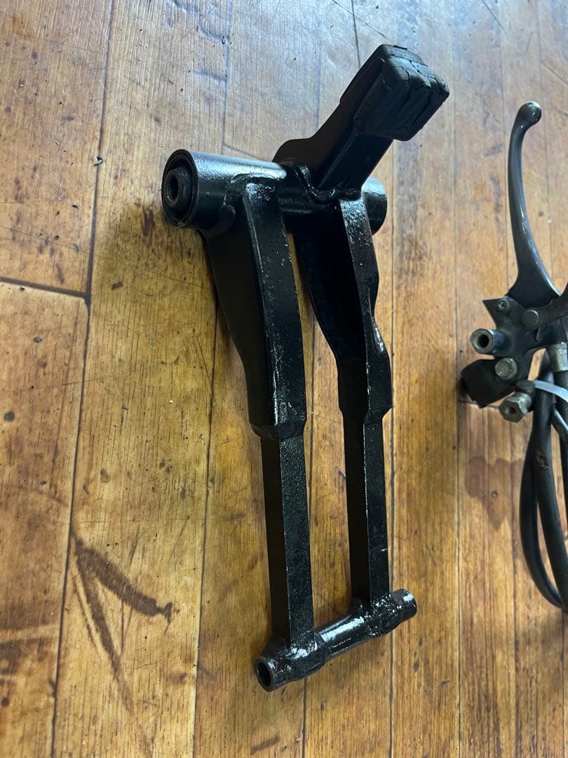 ホンダ　DIO50 AF25 ロンホイ10cm エンジンハンガー