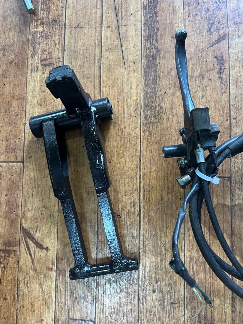 ホンダ　DIO50 AF25 ロンホイ10cm エンジンハンガー