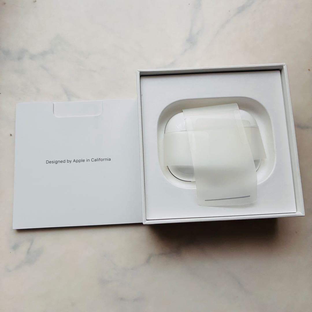 AirPods Pro 美品 ワイヤレス 充電ケース付き 箱付き アップル