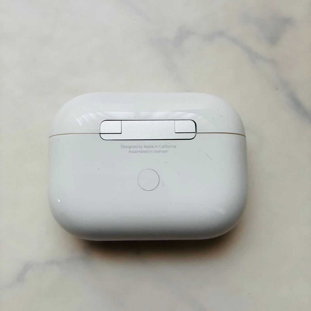 AirPods Pro 美品 ワイヤレス 充電ケース付き 箱付き アップル