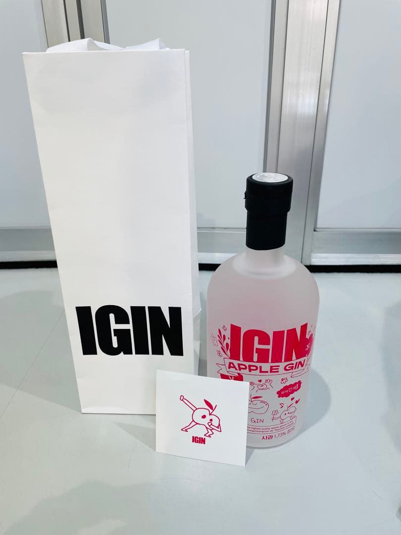 BTS ジン IGIN APPLE GIN ピンク アッブルジン ①