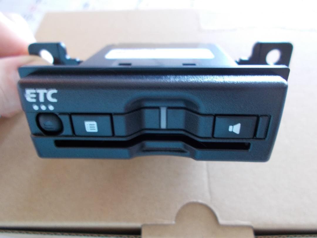 送料無料　スズキ 純正 ビルトイン ETC 1.0 suzuki