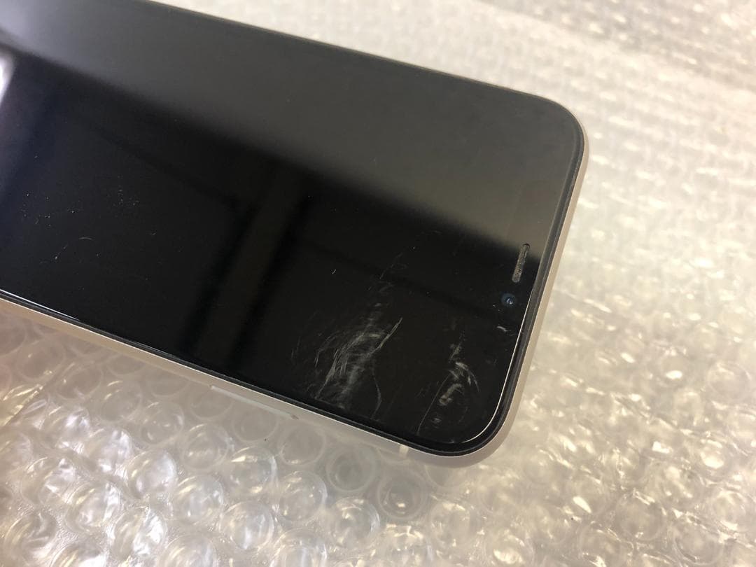 Apple iPhone 11 128GB ホワイト SIMフリー