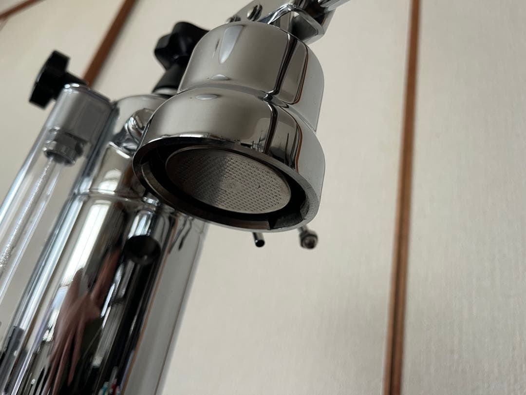 La pavoni Europiccolaとタンパーなどを含めたセット品