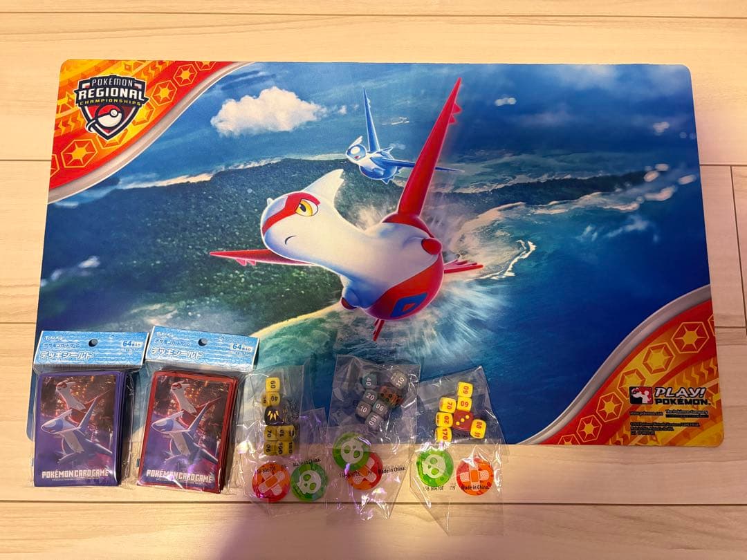 海外正規品 regional ラティアスラティオス プレイマット デッキシールド