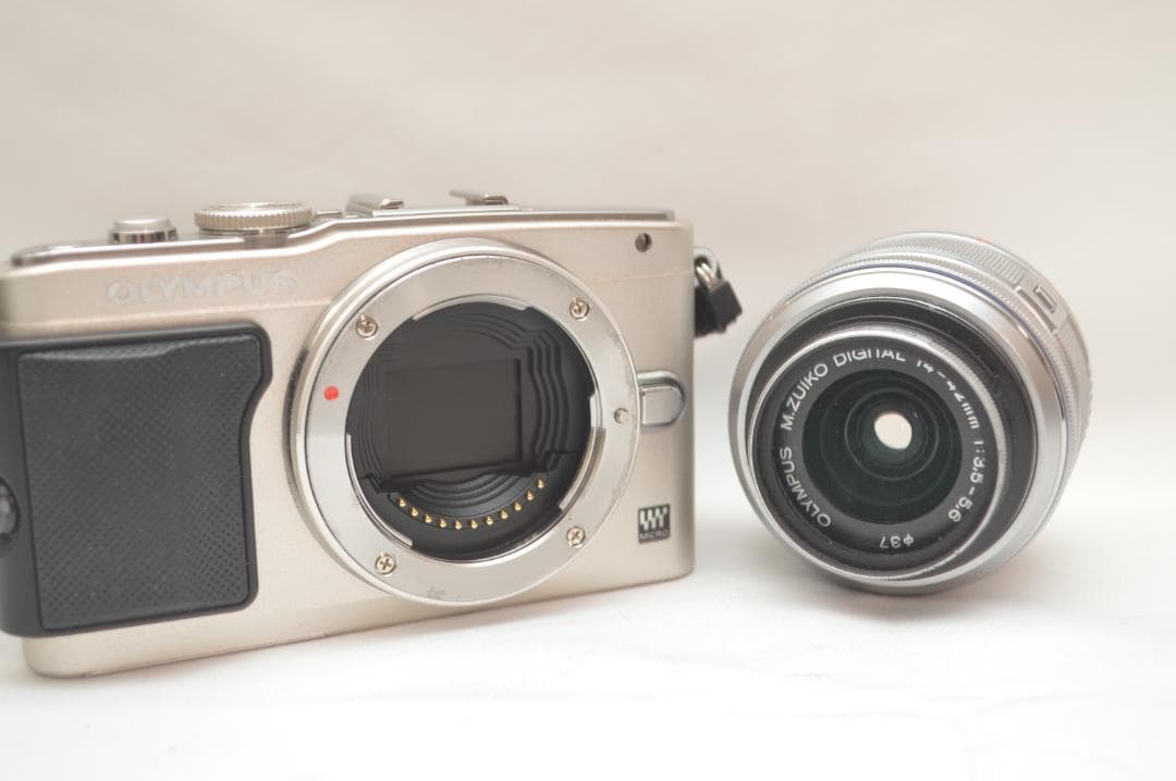 ✨美品✨ Olympus PEN Lite E-PL5 レンズあり