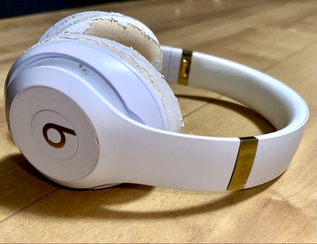 Beats Studio3 Wireless ホワイト