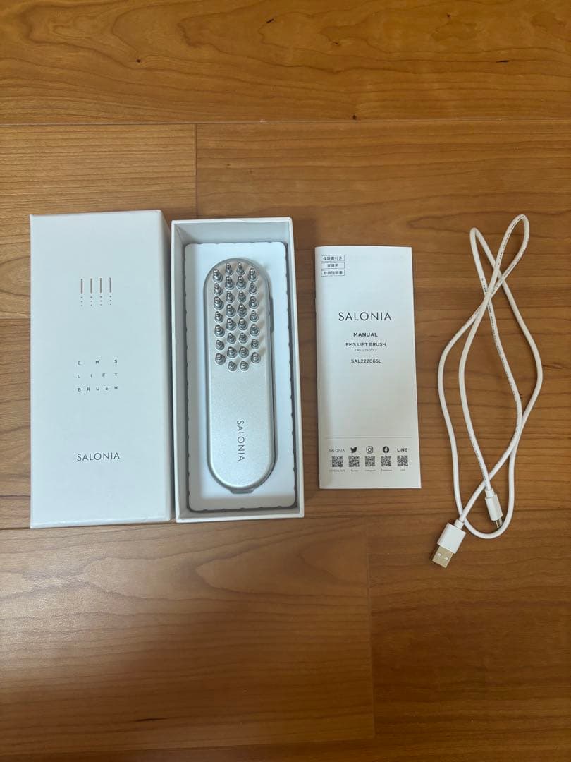 美品　サロニア EMSリフトブラシ 3Dケア SAL22206SL