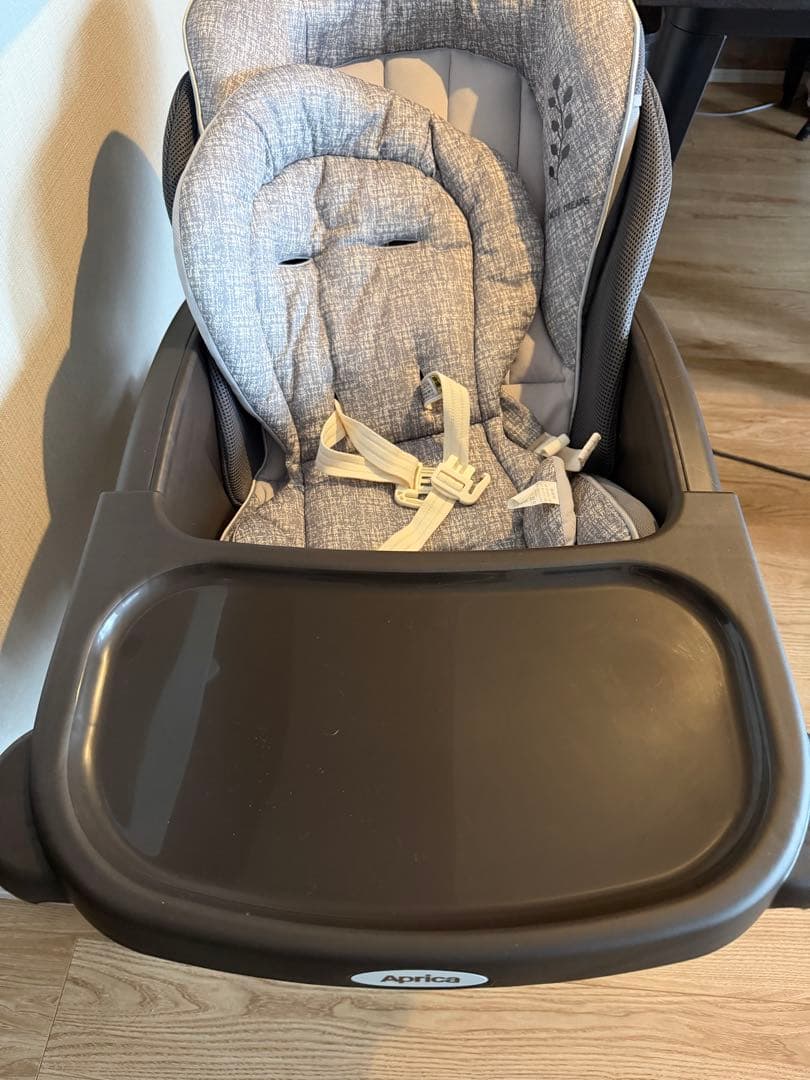 Aprica(アップリカ) ハイローチェア ユラリズム オート ライト