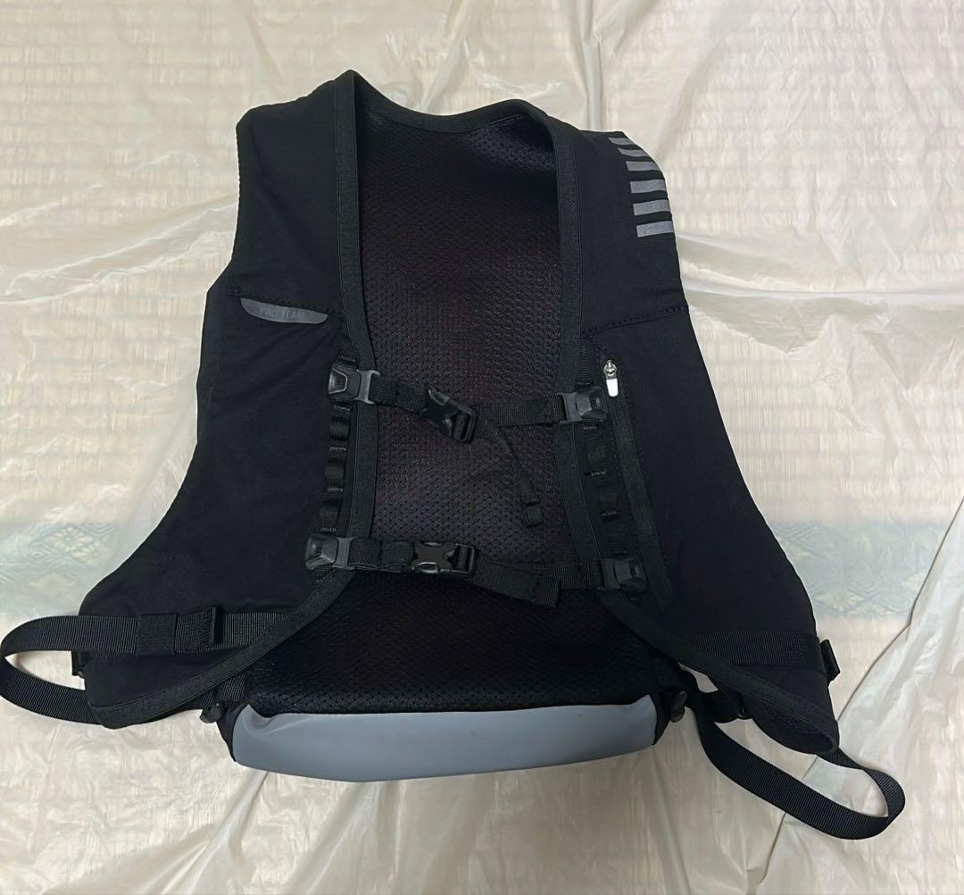 美品 Rapha プロチーム ライトウェイト バックパック ブラック