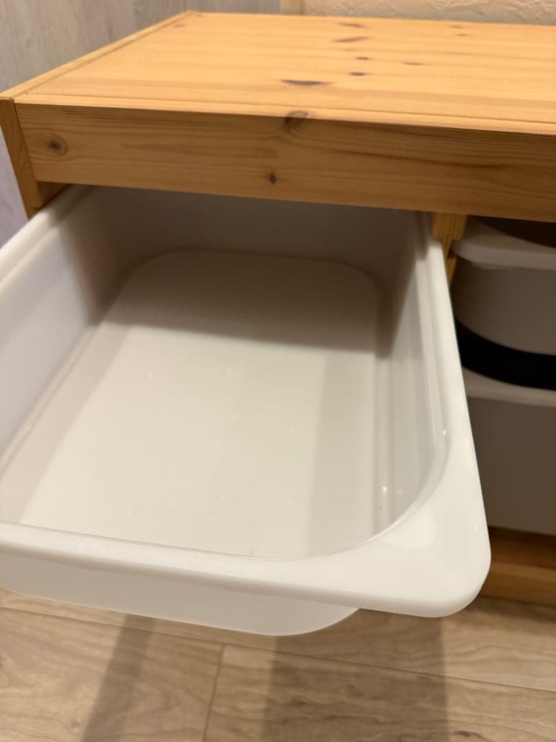 IKEA イケア　トロファスト