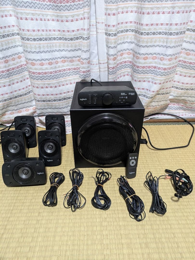 Logitech z906 5.1チャンネルスピーカーセ ット