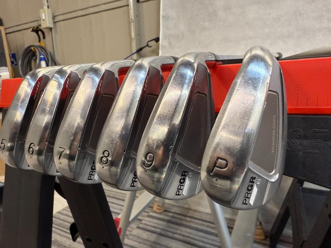 PRGR 01アイアンセット5〜PW 6本 ダイナミックゴールドS200