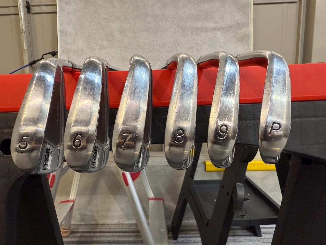 PRGR 01アイアンセット5〜PW 6本 ダイナミックゴールドS200