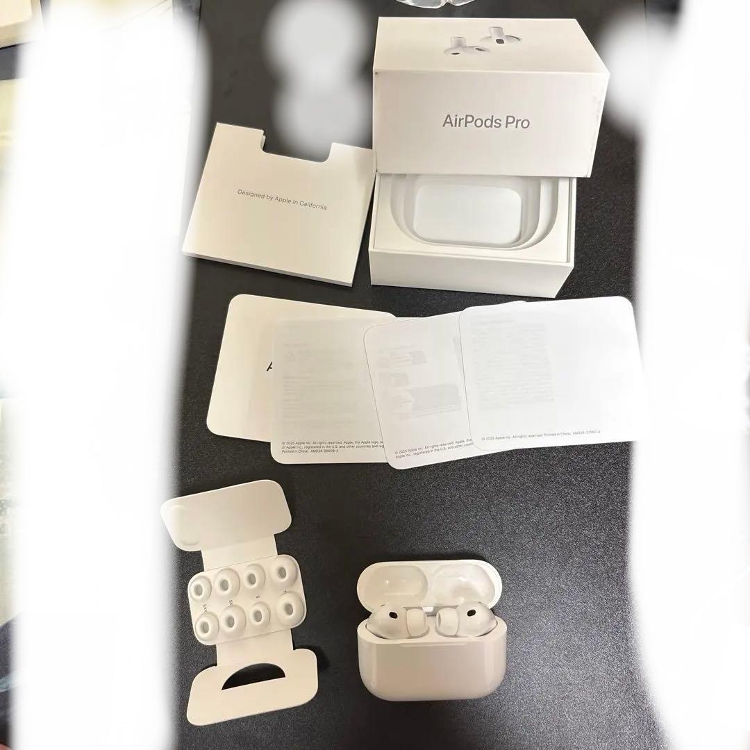 AirPods Pro3 本体 充電ケース付き　谷脇