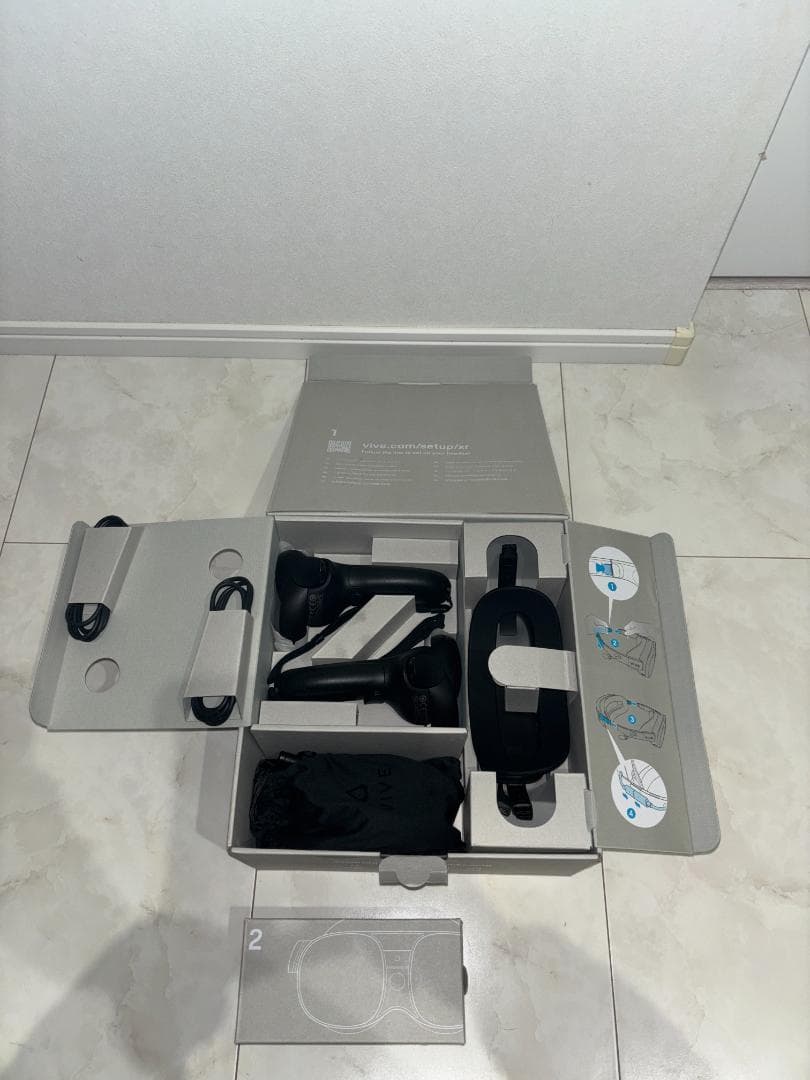 スタンドアロンVRゴーグル (VIVE XR Elite)