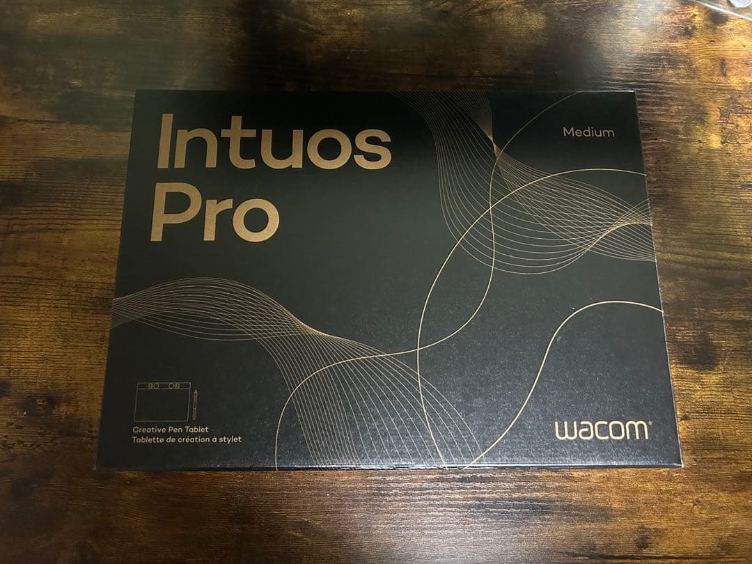 Wacom Intuos Pro Medium 本体