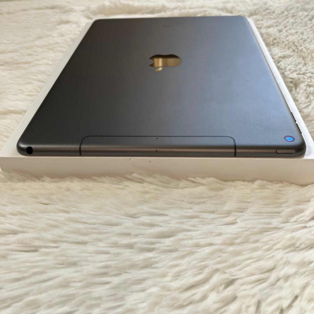 【早い者勝】iPad Air3 256GB SIMフリー 【すぐ発送】【付属品】