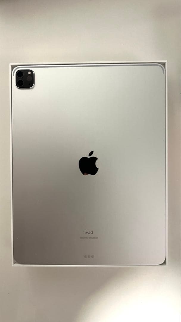iPad Pro 12.9インチ（第4世代）