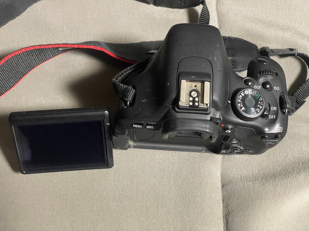 Canon EOS KISS×5 難あり　一眼レフカメラ 18-55mmレンズ付