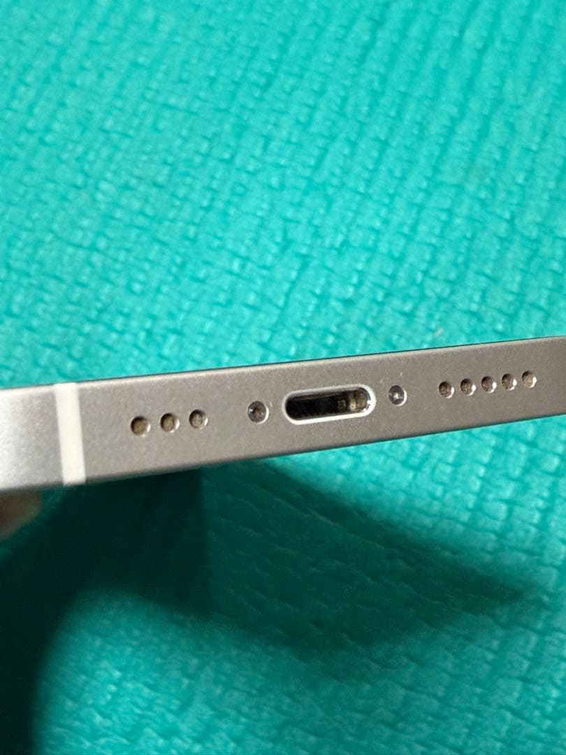 超美品！ほぼキズなし！ iPhone 12 256GB ホワイト 本体