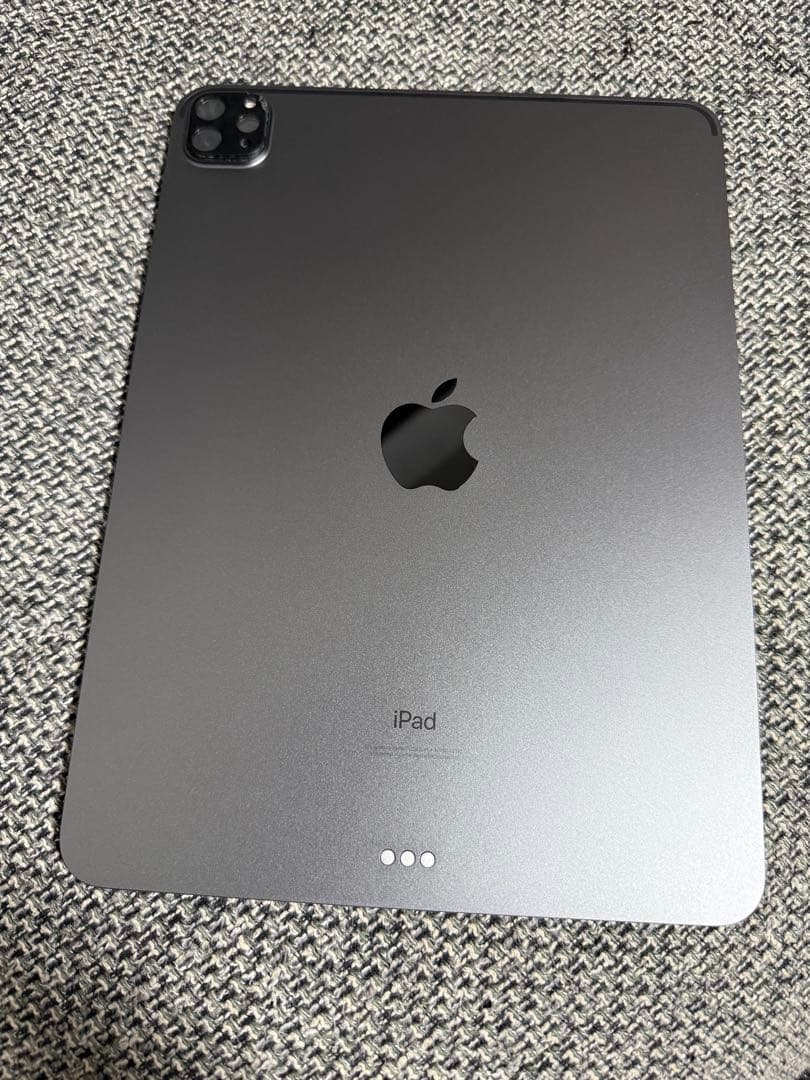 美品Apple iPad Pro 11インチ (M1) 256GBスペースグレー