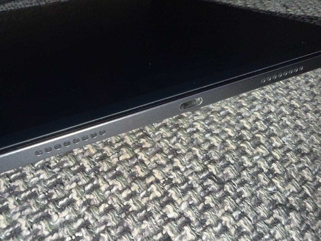 美品Apple iPad Pro 11インチ (M1) 256GBスペースグレー