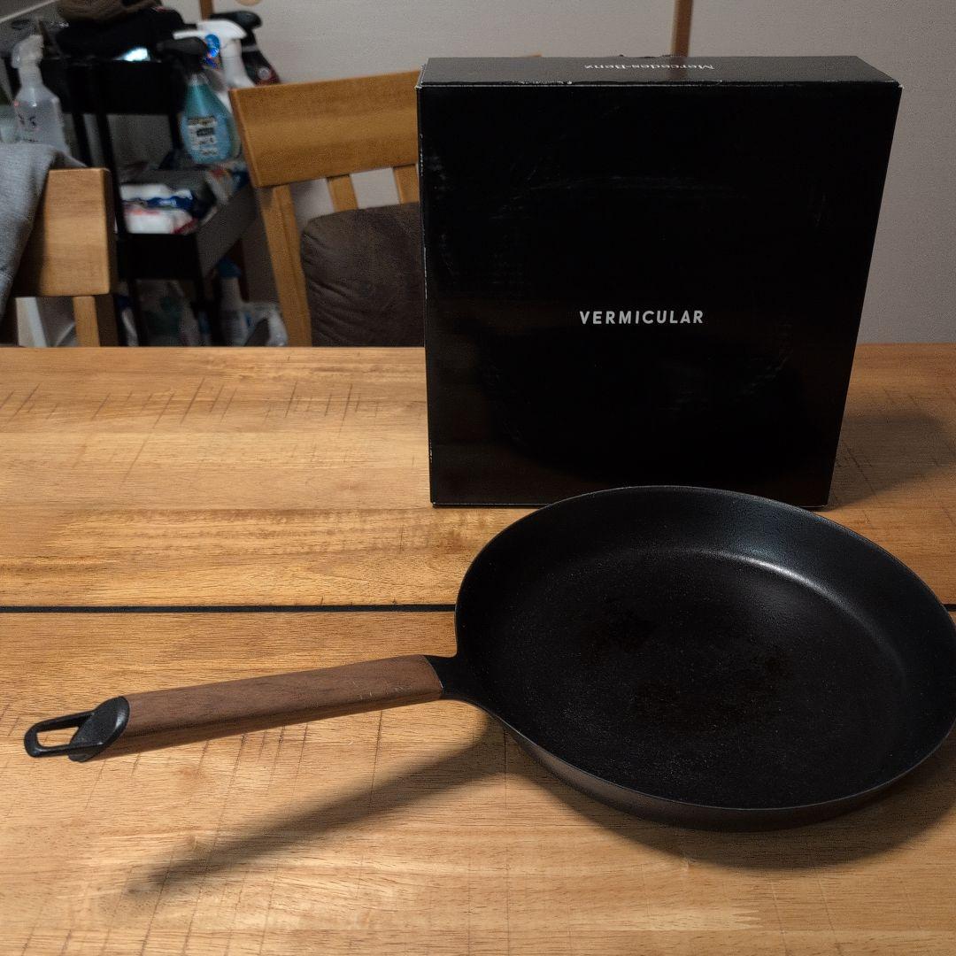 バーミキュラ　フライパン　28cm フタ付き