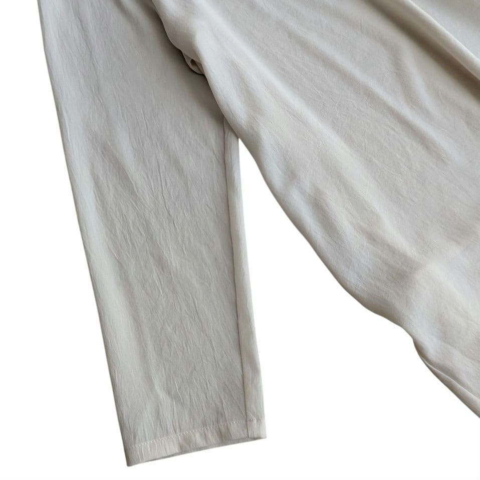 美品✨️BEARDSLEY　 後ろドレープTブラウス　アイボリー