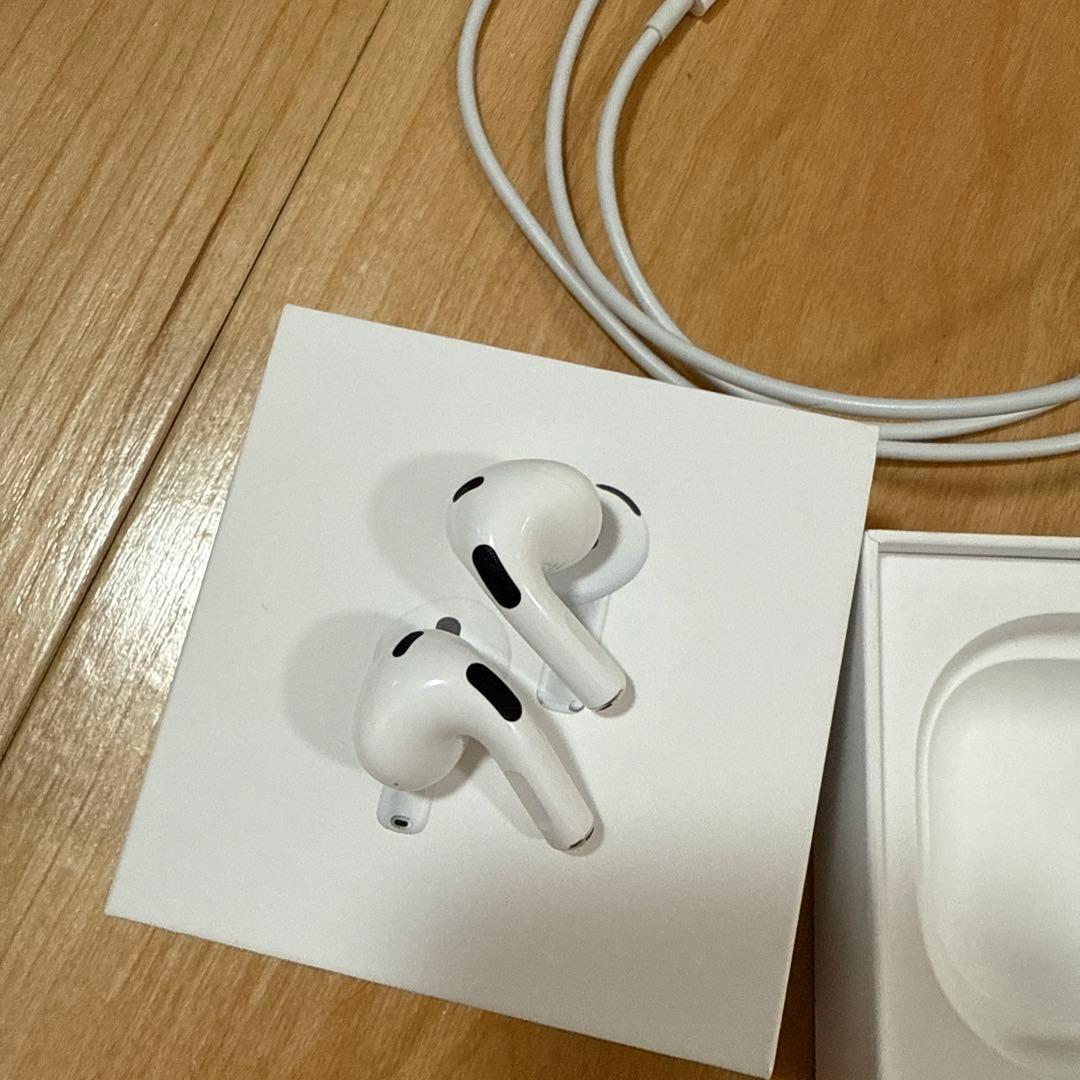 N*b様 AirPods第3世代