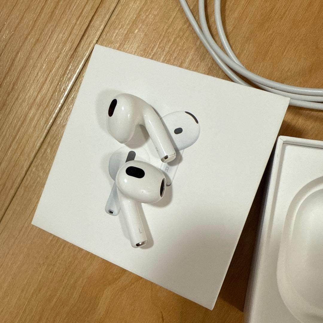 N*b様 AirPods第3世代