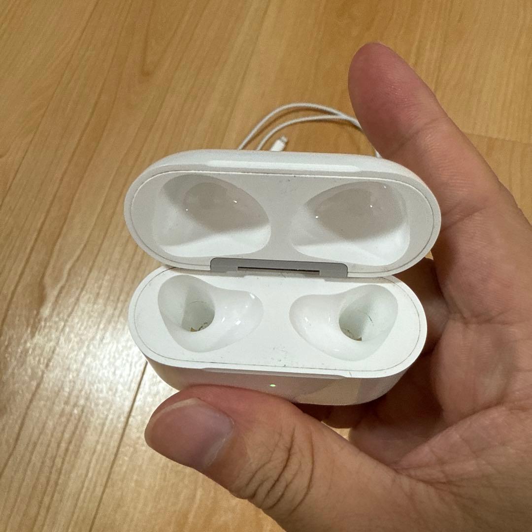 N*b様 AirPods第3世代