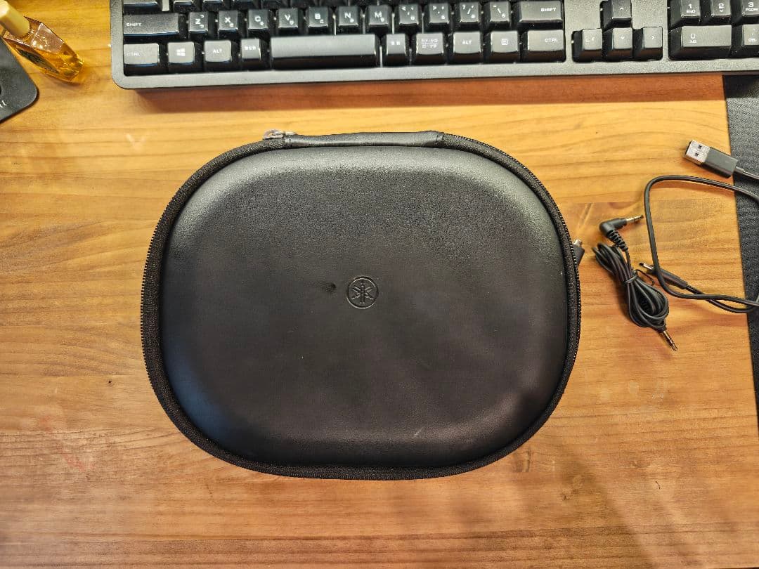 YAMAHA ワイヤレスヘッドホン YH-L700A