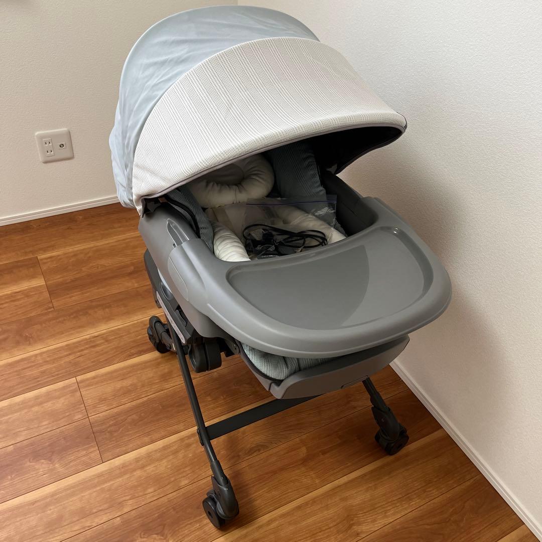 【Combi】ネムリラ AUTO SWING