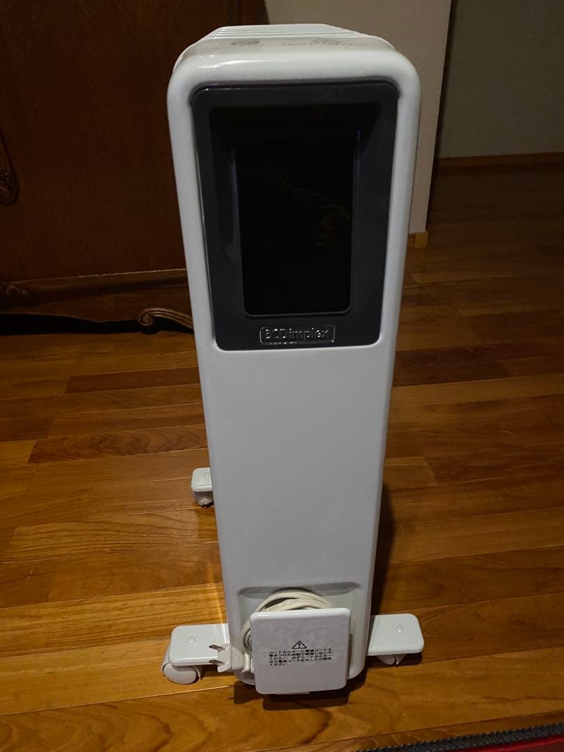 Dimplexオイルヒーター スリムデザイン ホワイト Ｂ05