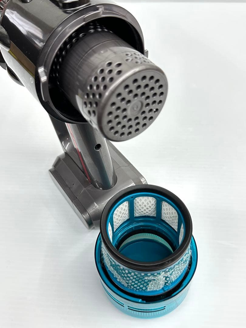 美品　ダイソン　掃除機　SV21 マイクロ 1.5kg 本体　純正バッテリー付き