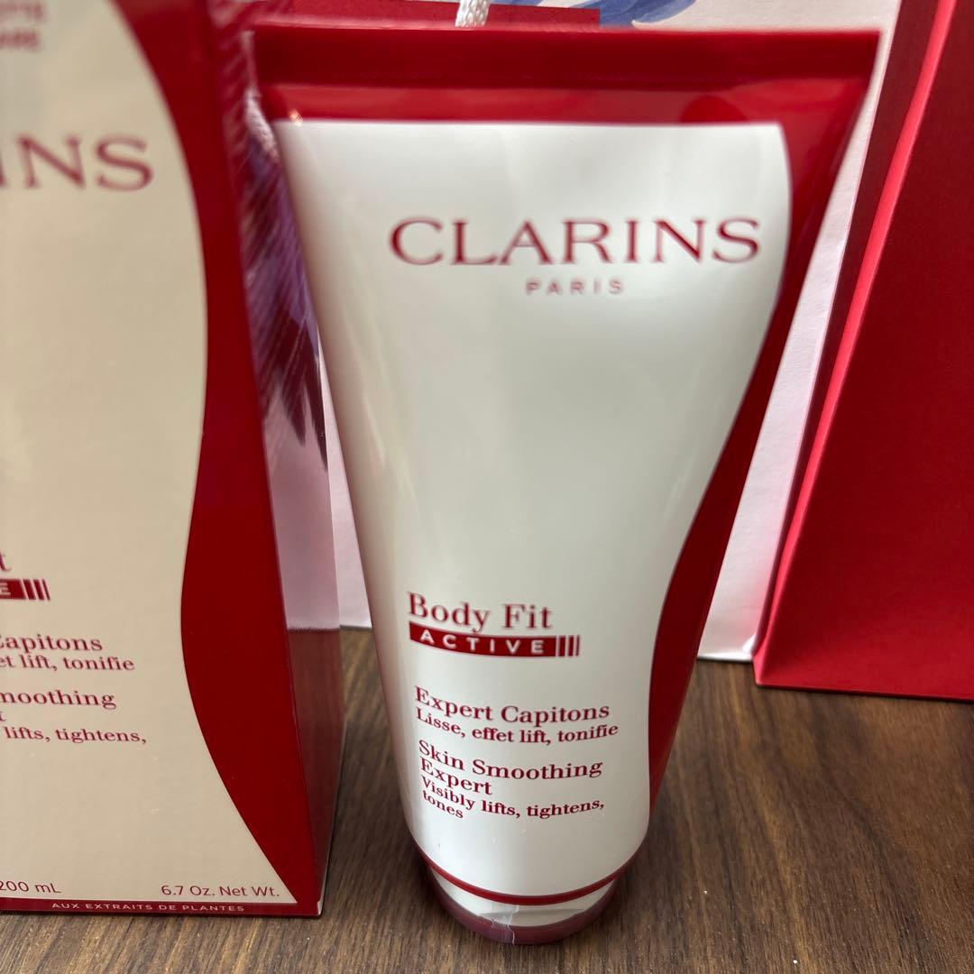 新品未開封　クラランス　ボディフィットアクティブ　ギフト用ラッピング付き