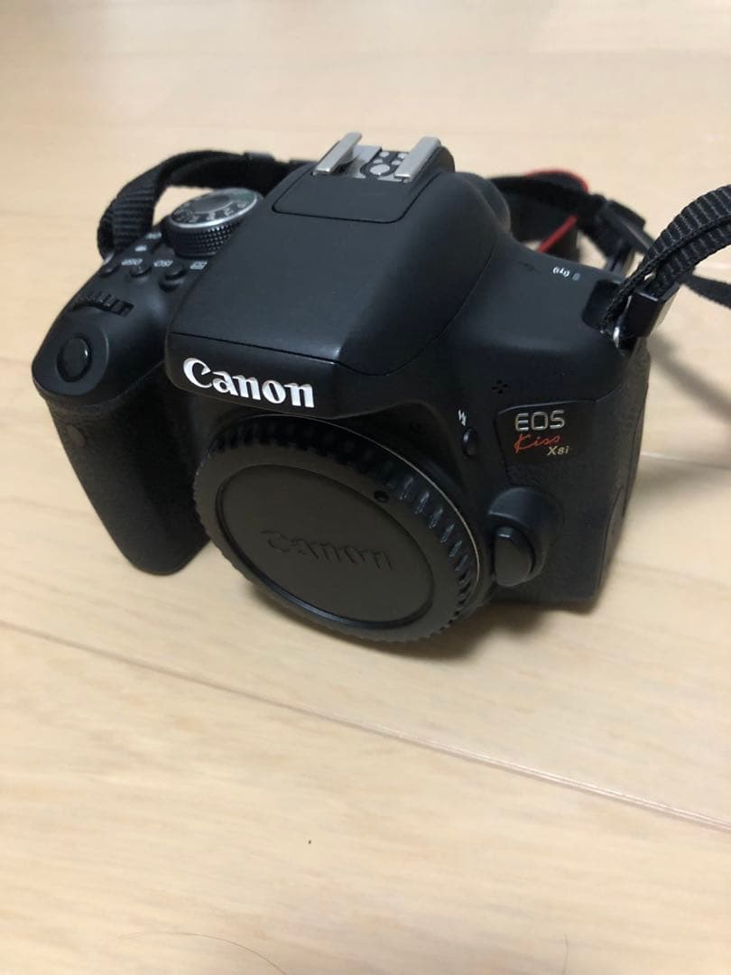 Canon EOS Kiss X8i レンズ2本付き