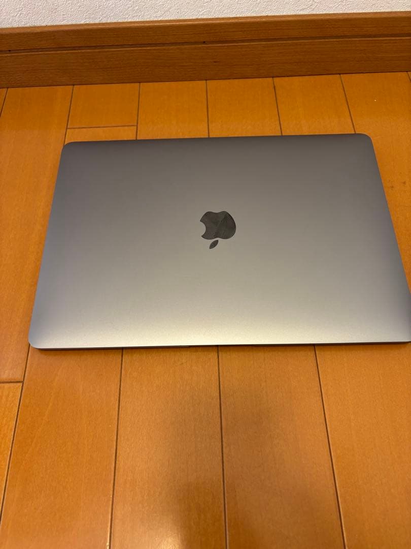 ゆ*ゆ様 スペースグレー MacBook 本体