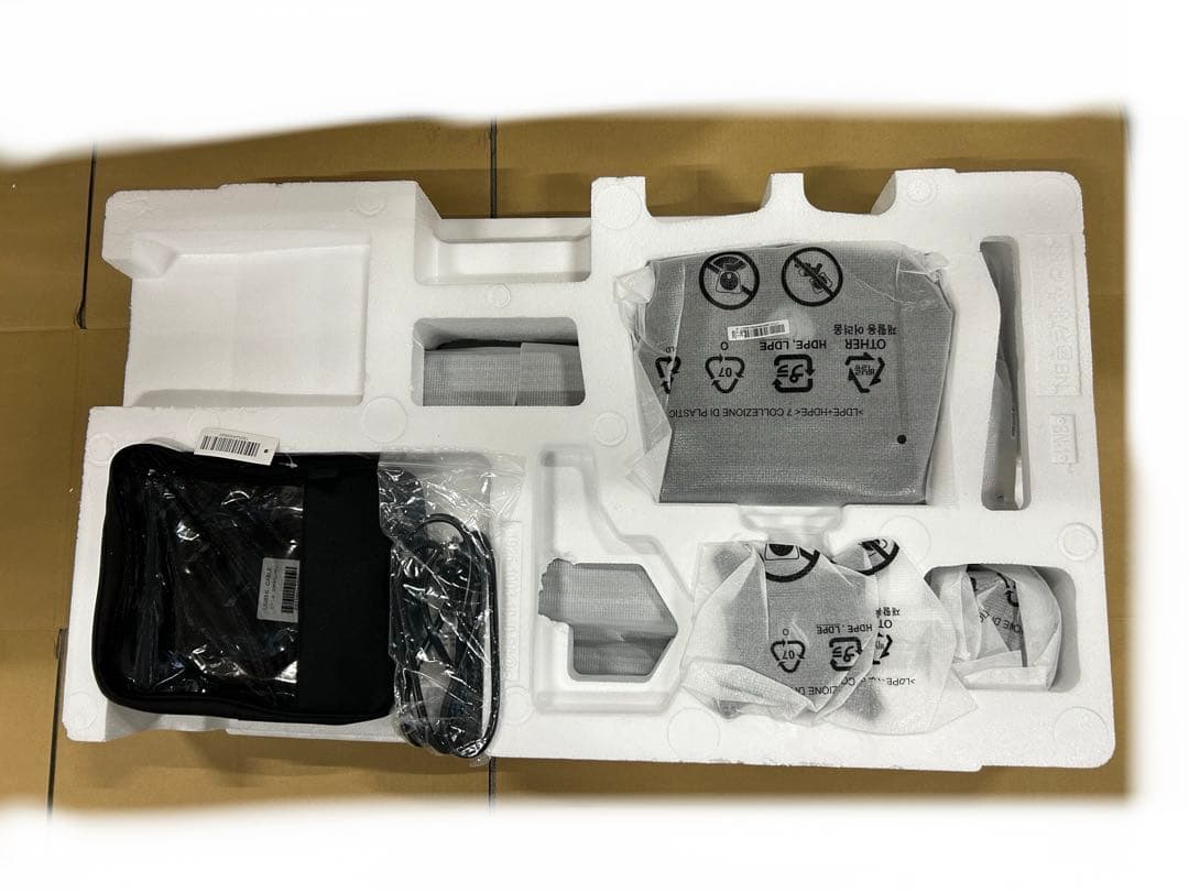 ASUSゲーミングモニター　ROG Strix OLED XG27UCDMG