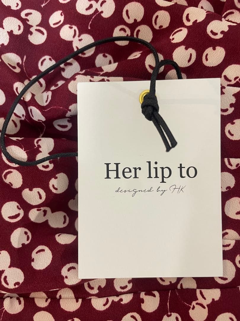 新品 Cherry Pattern Cache Coeur OnePiece