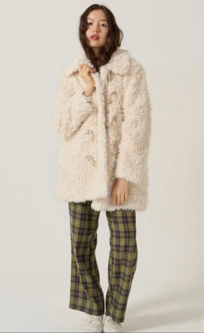 フェイクファー ダッフルコート TINA：JOJUN アイボリー　新品未使用